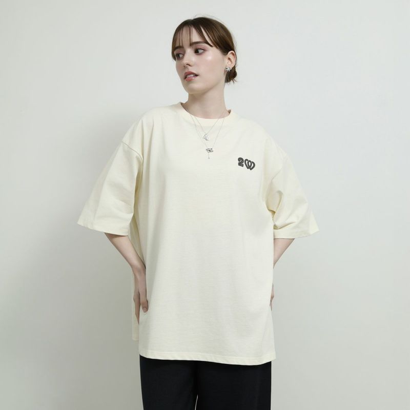 Pizzalien Tシャツ (ホワイト) M TwOhundRED 岩橋玄樹 Pizzalien T-Shirt（Black） | TwO hundRED
